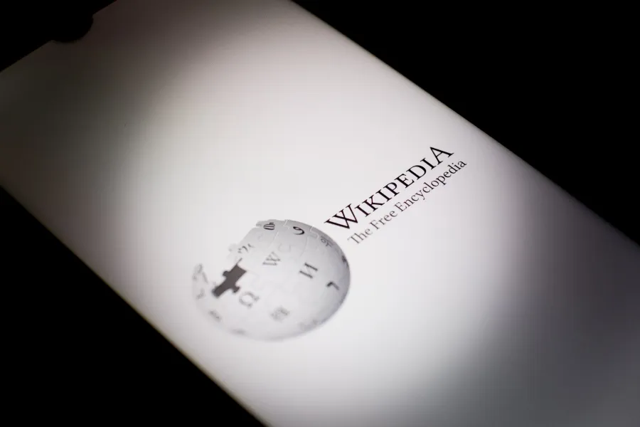 Trafik Pengunjung Wikipedia Turun, AI dan Video Pendek Jadi Penyebabnya? 13 Wikipedia