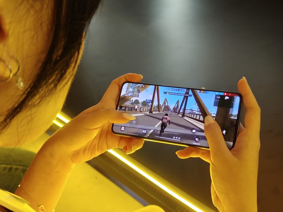 Vivo V60 Lite Series Resmi Meluncur di Indonesia, Harga Mulai Rp 3 Jutaan! 5 e0ff15a46a5d15539e0cdfc7108774b7