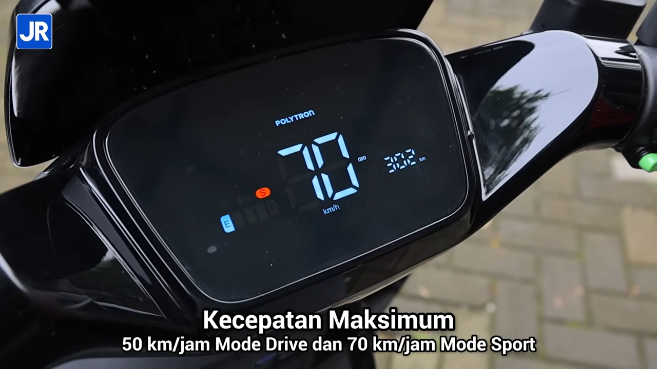 Review Polytron Fox 200: Rp 11 Jutaan, Punya Cruise Control dan Alarm Kalo Salah Belok! 8 Polytron Fox 200 8