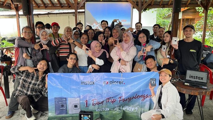 Jajal instax mini LiPlay+ dalam 1-Day Trip ke Pangalengan bersama FUJIFILM