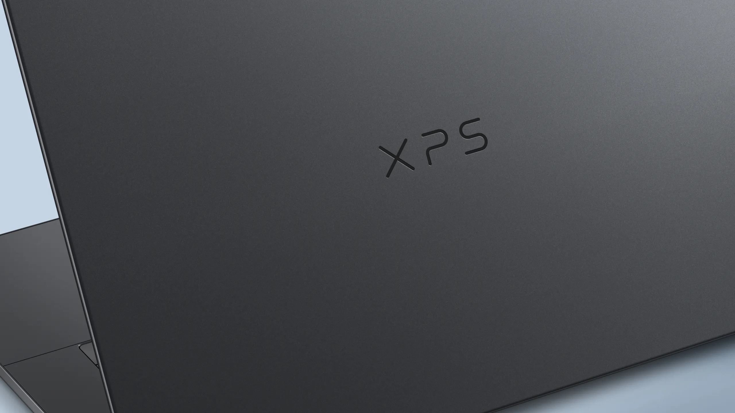 XPS Lid Reveal q82 w2560 h