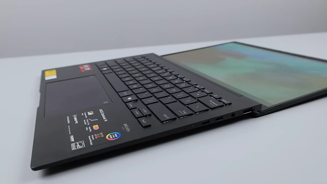 Review ASUS Zenbook 14 OLED (UM3406GA): Laptop Tipis-Ringan Kelas Atas dengan AMD Ryzen AI 400 5 ASUS Zenbook 14 OLED UM3406GA 13