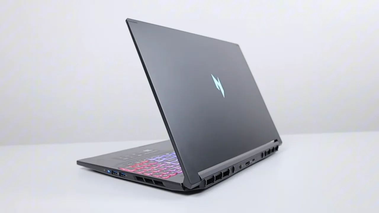 Acer Nitro V 16S AI 4