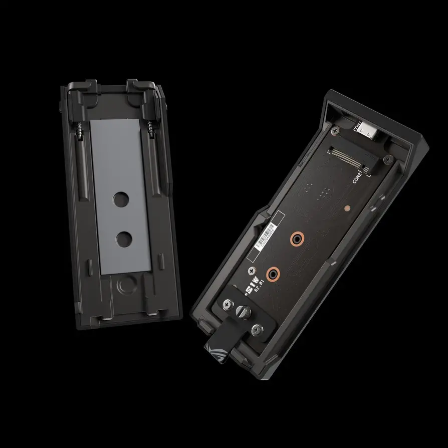 ROG Strix Aiolos SSD Enclosure 1
