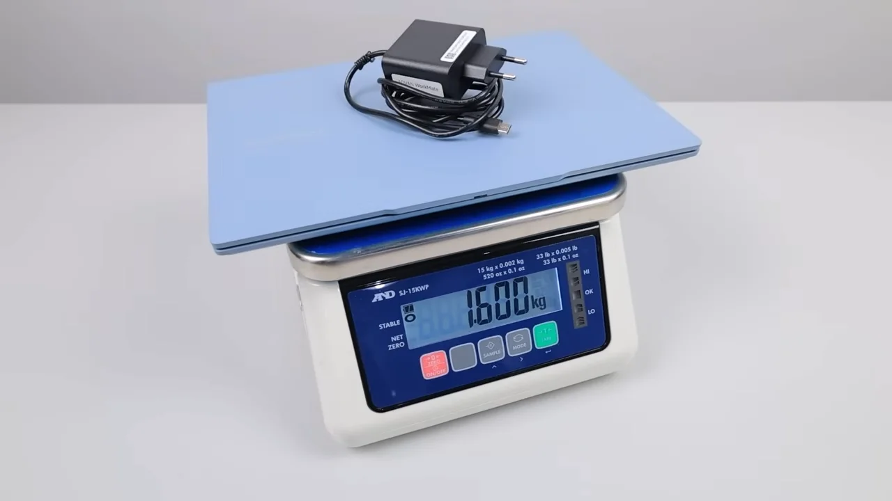 ADVAN Workmate Ultra 12