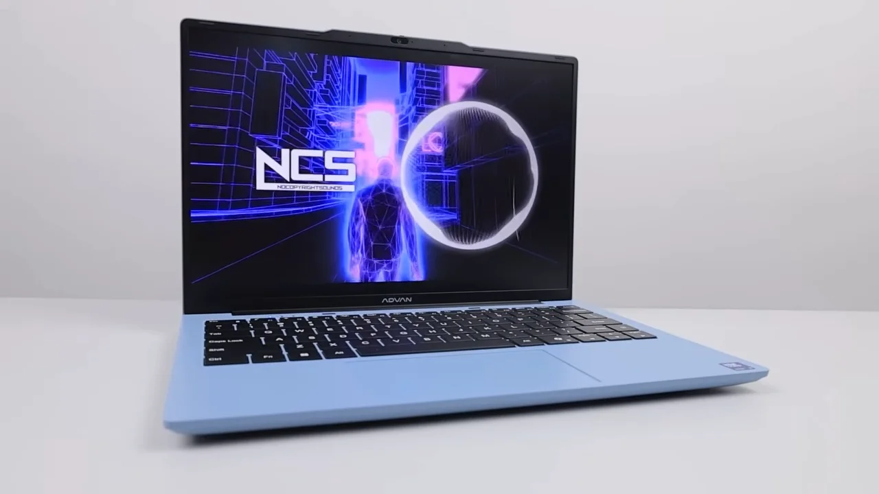 ADVAN Workmate Ultra 17