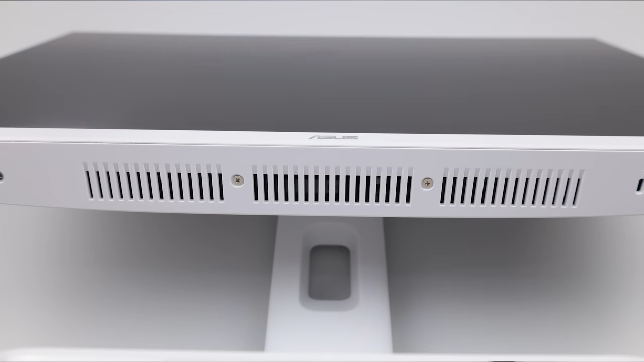 ASUS V600 AiO VM640KA 13