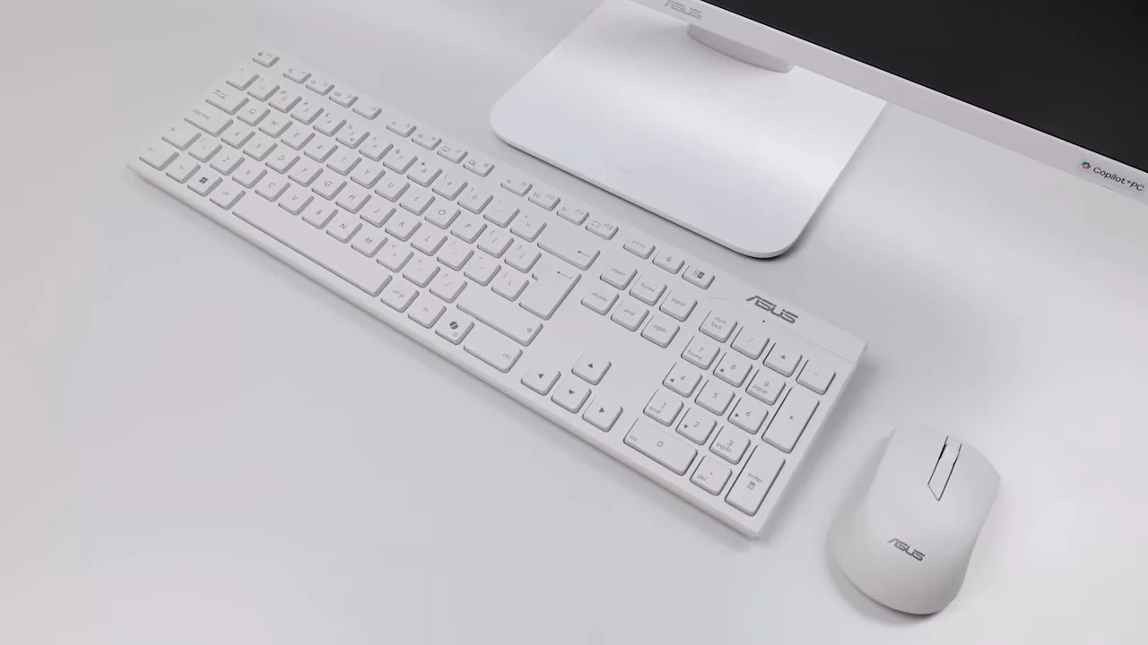 ASUS V600 AiO VM640KA 17