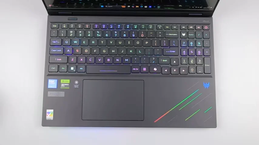 Acer Predator Helios 16 AI 18