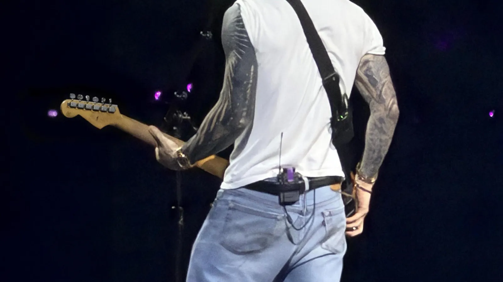 Babak Baru Perjalanan Maroon 5 dan Berakhirnya Era Analog