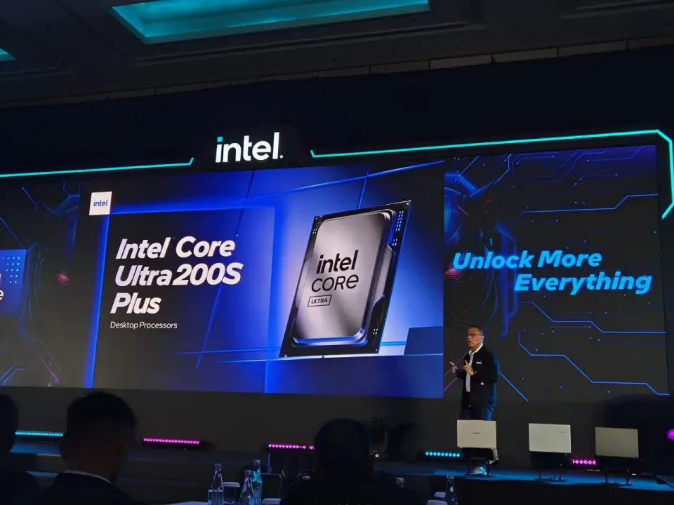 Intel Core Ultra 200s Plus (1)