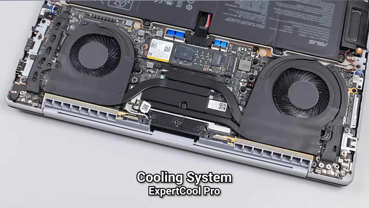 Review ASUS ExpertBook Ultra (2026): Ultra Tipis, Ultra Kencang, Ultra Irit 18 ASUS ExpertBook Ultra 23