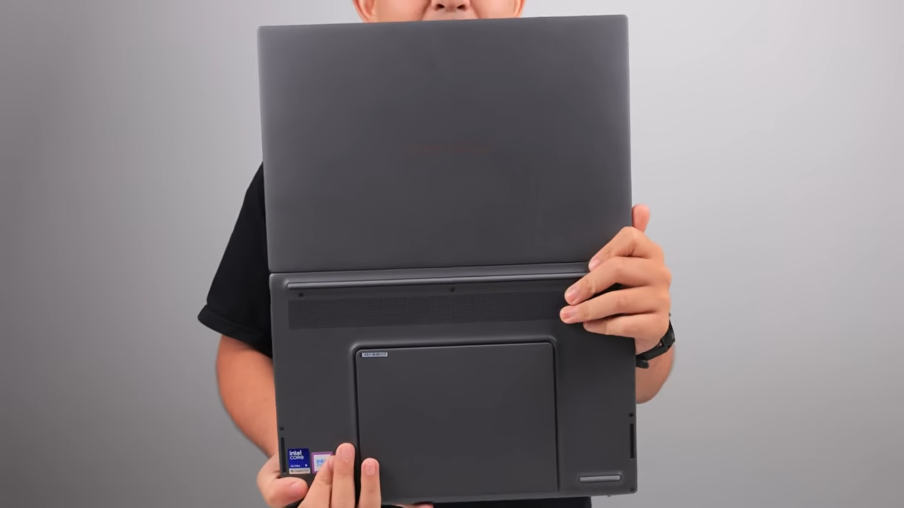 Review ASUS Zenbook DUO 2026 (UX8407AA): Desain Baru, Makin Kokoh, Makin Kenceng! 4 ASUS Zenbook DUO 2026 6