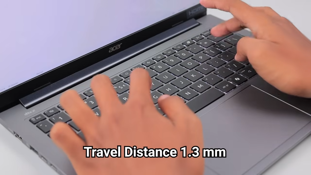 Acer TravelMate X4 14 AI 19