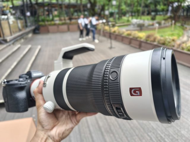 Sony FE 100-400mm GM OSS: Lensa Super Telefoto Baru yang Sasar Fotografer Wildlife dan Birding 4 Sony Lensa FE 100-400mm F4.5 GM OSS G Master™ Super-Telephoto Zoom