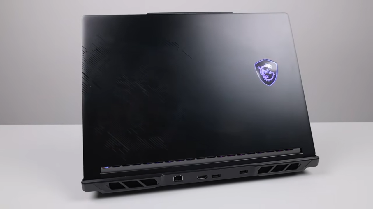 MSI Raider 16 MAX HX B2W 8