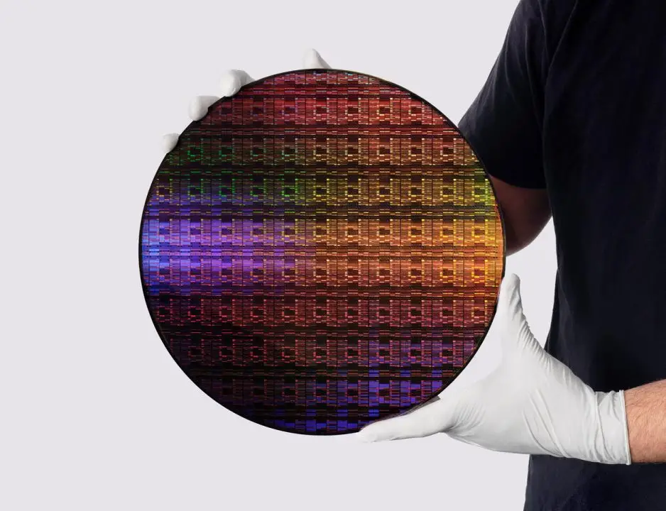 IBM Pamer Chip 0.7 nm Pertama di Dunia, 50 Persen Lebih Kencang dari Chip 2nm 1 chip IBM 0,7nm