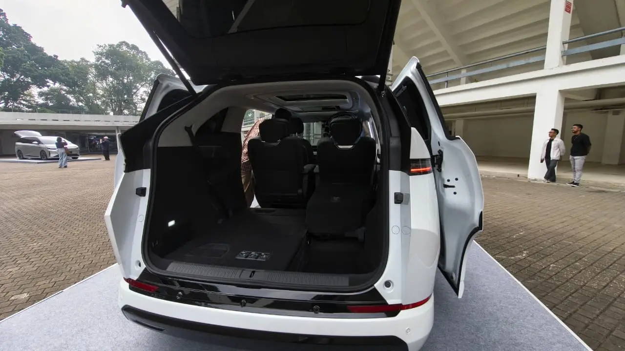 XPENG X9 Facelift dan G6 AWD Resmi Diluncurkan, Ini Upgradenya! 2 9 Facelift 1