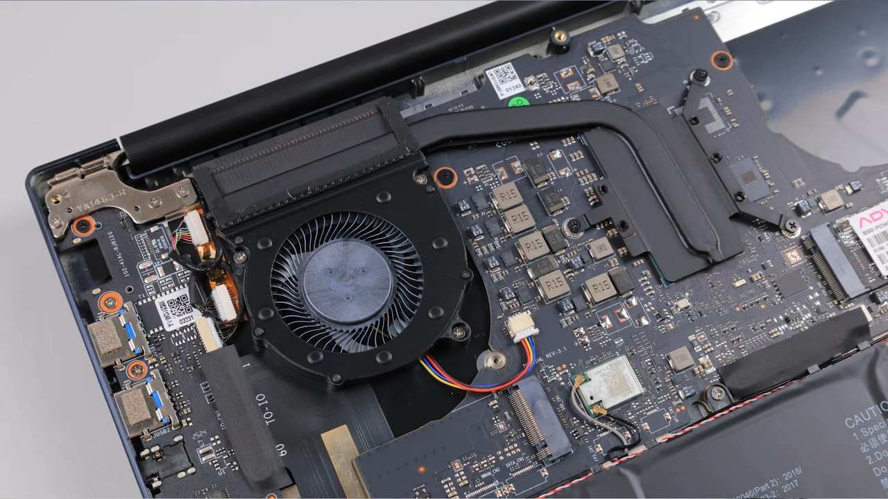 ADVAN AI Gen Ultra T 24