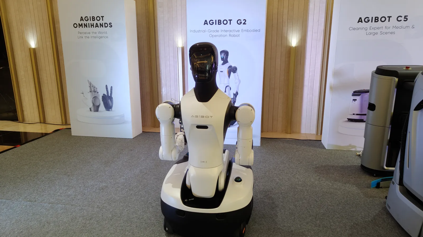 AGIBOT Resmi Hadir di Indonesia, Bawa Robot Humanoid Canggih Berbasis AI! 4 IMG20260609153538