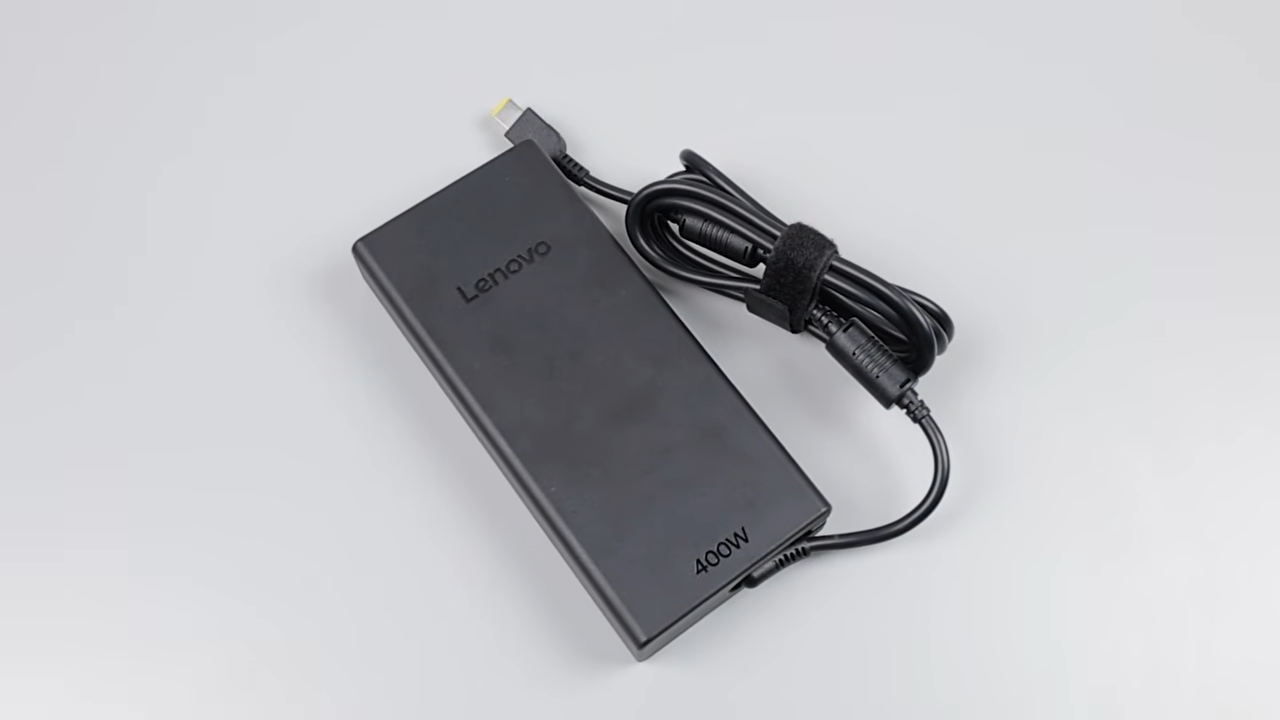 Lenovo Legion Pro 7i FIFA World Cup Edition 11