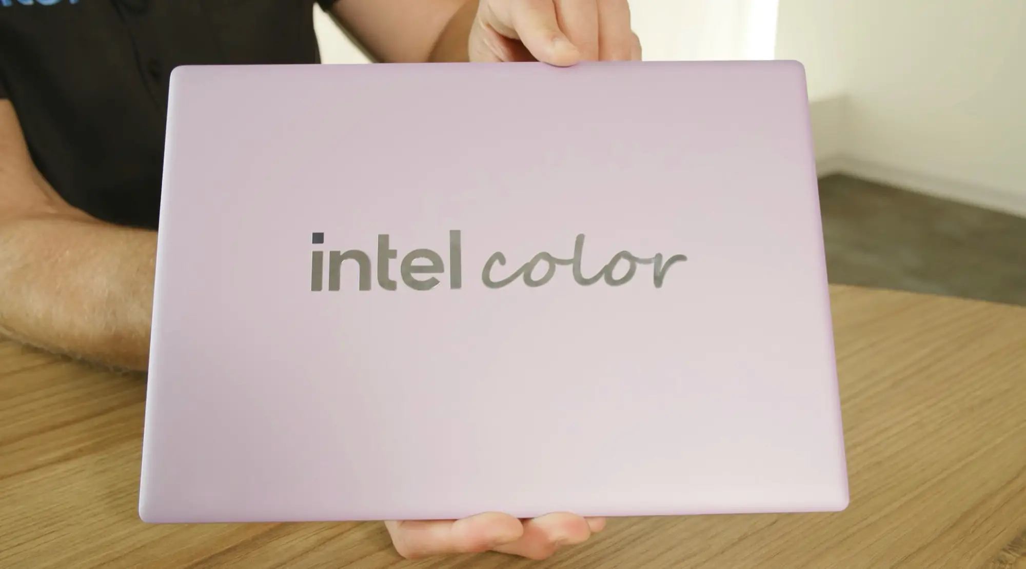 Intel Bocorkan Detail dari Project Firefly: Pakai Rantai Pasokan Smartphone Buat Bikin Laptop Terjangkau 3 Intel