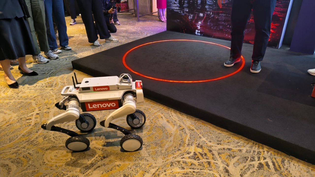 Lenovo Tech Day 2026 Tampilkan AI Lewat Robot Manufaktur, Kelas Pintar, Hingga Keamanan Data 3 WhatsApp Image 2026 06 19 at 3.33.08 PM