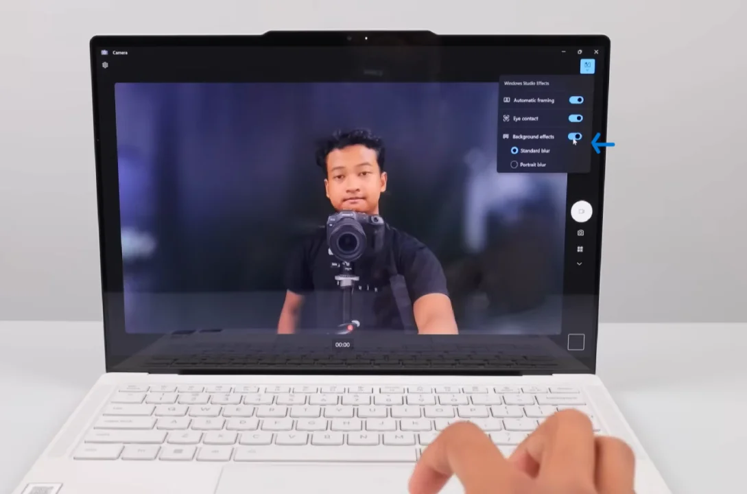 Tips Meeting Online Lebih Profesional dengan Windows Studio Effects! 2 Background Effect