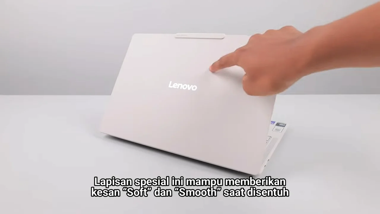 Lenovo Yoga Slim 7i Ultra Aura Edition 9
