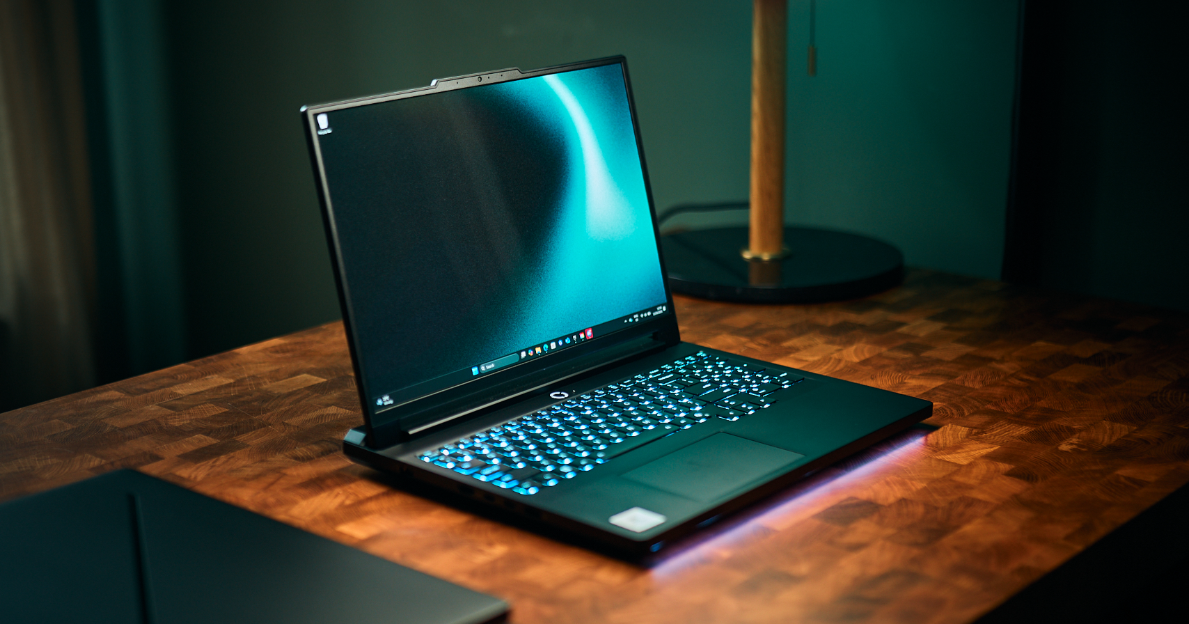 Lenovo Refresh Legion Pro 7i Dengan Upgrade CPU & Lonjakan Harga 43 f75138789936430312dc8287e7fa3a45
