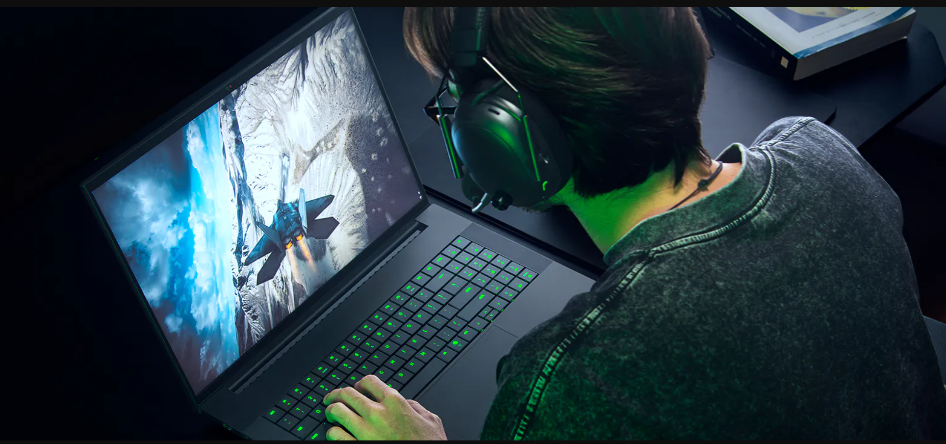 Pemilik Razer Blade 18 Temukan Cacat Pada Sistem Pendingin Laptop Miliknya 38 637198d38ed5a146cb1bec21ecacc7d5
