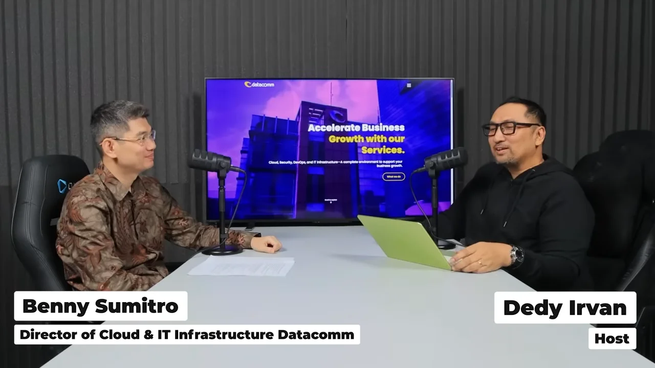 Data Center dan Layanan Cloud Asli Indonesia! Apa Kelebihannya? feat. Datacomm 3 Data Center dan Layanan Cloud Asli Indonesia Apa Kelebihannya 01.53