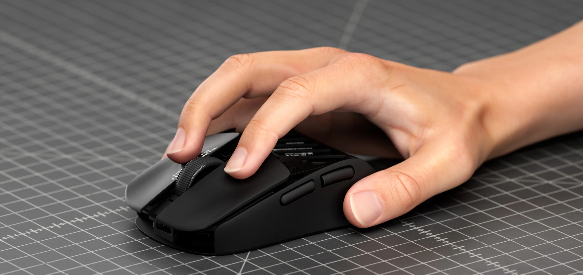 Pulsar Rilis Mouse Gaming Fingertip Ekstra Ringan X2F Crazylight 4 1f0ce7c692dd3535a2cc78143fb26e6f