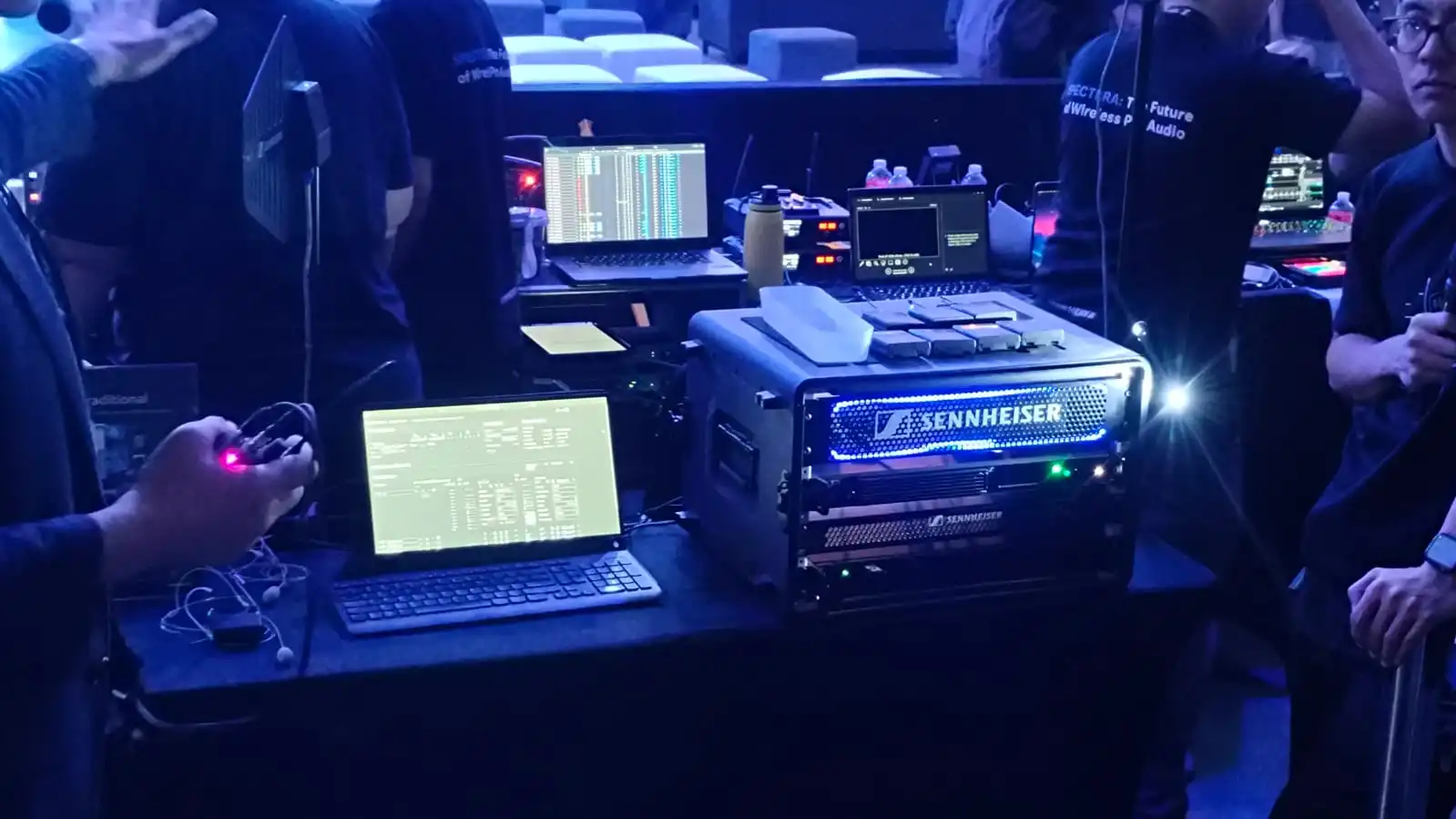 Ini Fitur Unggulan Sennheiser Spectera yang Rilis Resmi di Indonesia 2 Sennheiser
