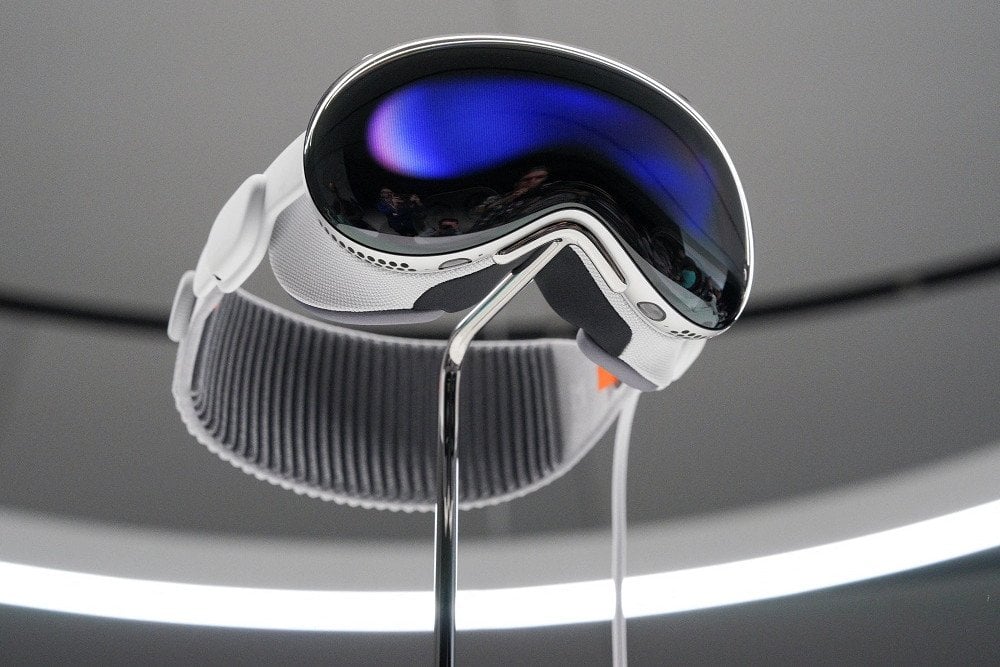 Apple Masih Kembangkan Penerus Vision Pro, Tapi Belum Tentu Dirilis 32 b7d90b541fd7755ff05fd60964097695