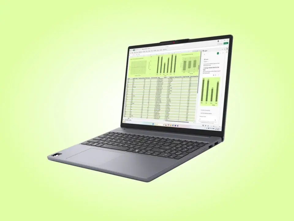 Laptop Lenovo dengan SoC Snapdragon C Diluncurkan, Janjikan Baterai Awet! 1 Lenovo