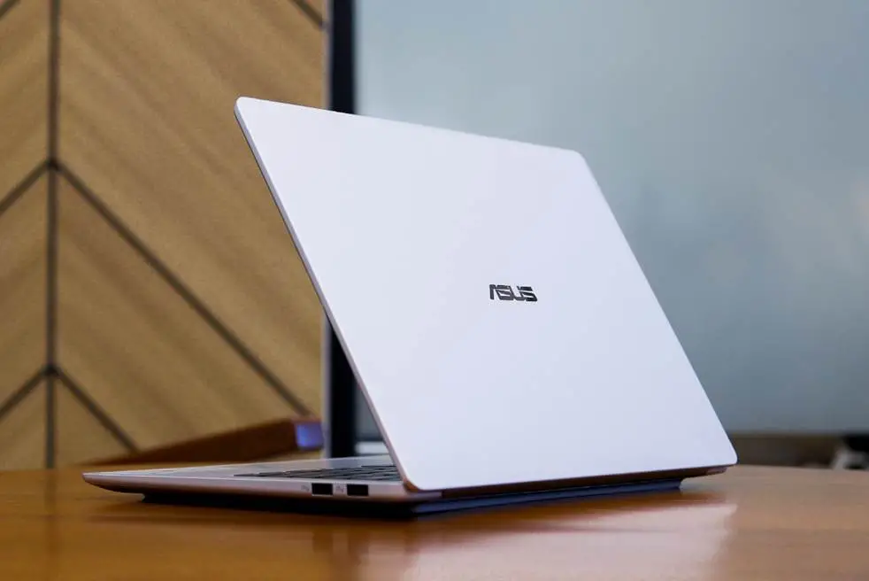 ASUS Vivobook S14 Terbaru Bawa Baterai 20 Jam, Bobot Cuma 1,2 Kg 6 ASUS Vivobook S14 (S5452MA)