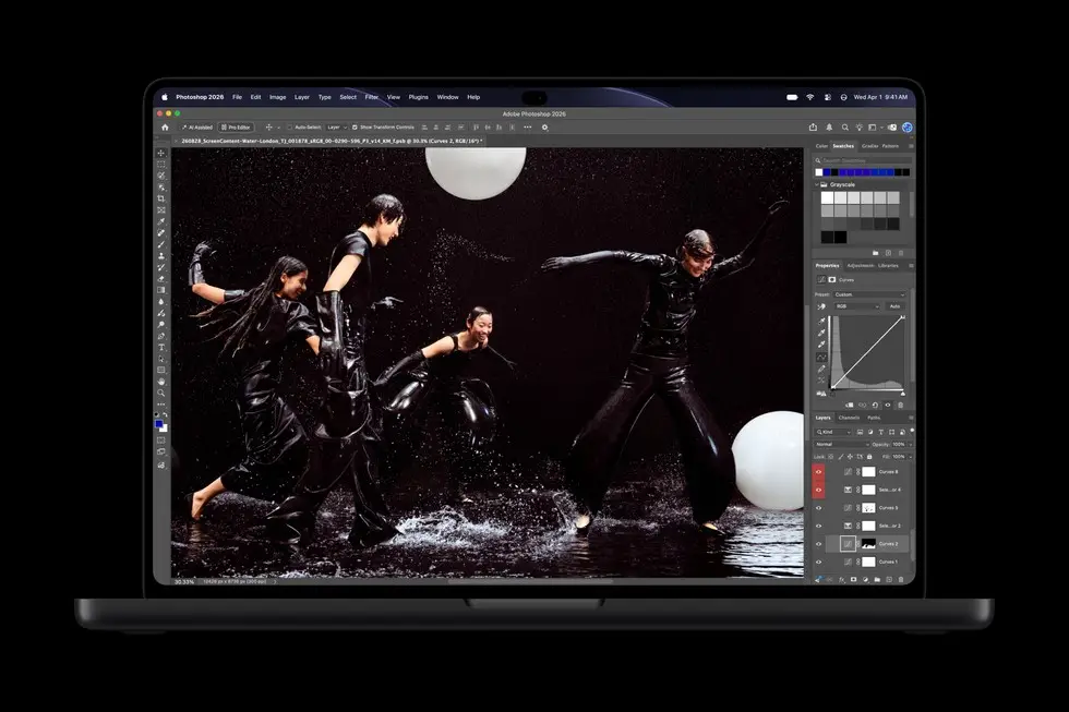 MacBook Pro Kini Punya Layar Sentuh OLED, Logo Apple Kembali Menyala! 2 Apple MacBook Pro Touchscreen Layar Sentuh
