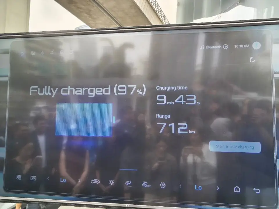 BYD Flash Charging Resmi Hadir di Indonesia, Ngecas Mobil Listrik Full Cuma 9 Menit! 3 BYD Flash Charging