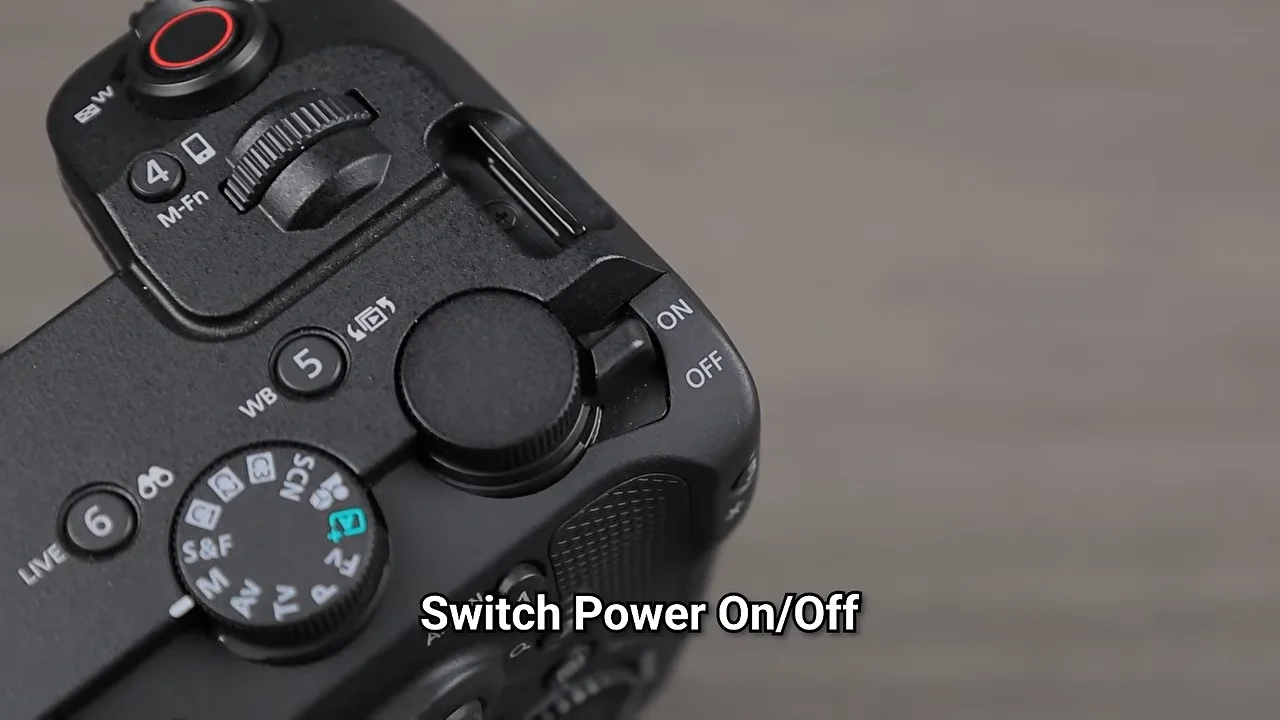 Review Canon EOS R6 V: Kamera Termurah untuk Kelas Kemampuannya! 14 Canon EOS R6 V 17