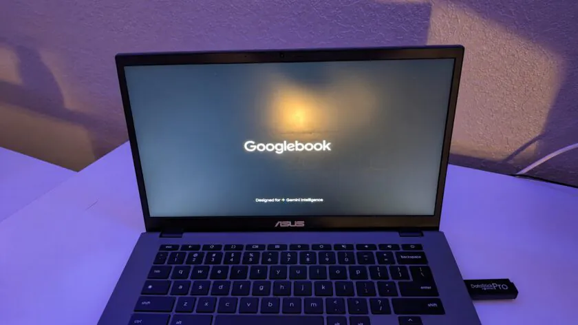 Googlebook OS jalan lancar di Chromebook