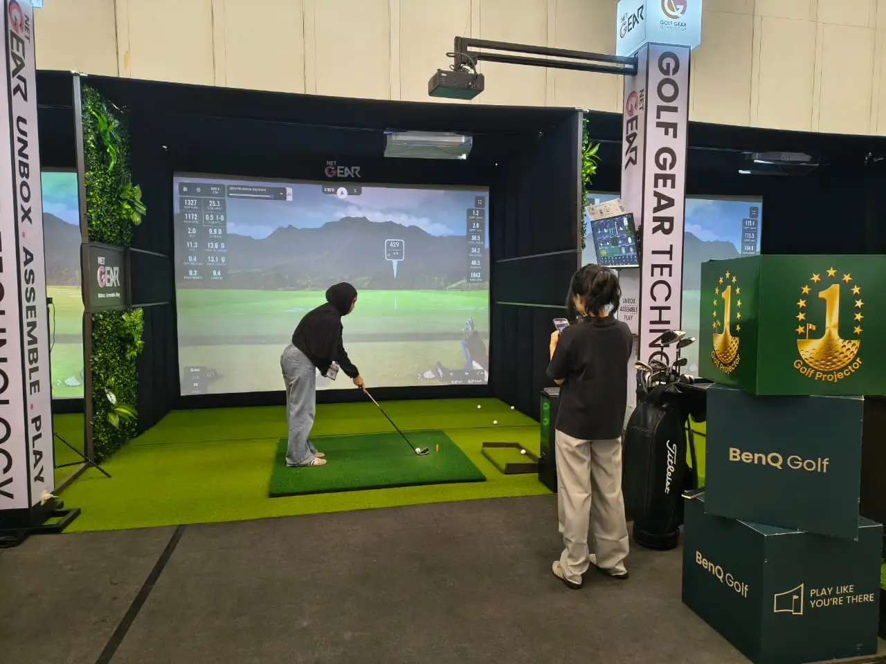 Net Gear Golf Hadirkan Frame Simulator Golf Portable, Instalasi Mudah dan Cepat 8 Net Gear Frame Simulator Golf (2)