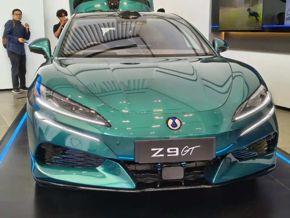 DANZA Z9 GT Meluncur di Indonesia, Harga Rp2,25 Miliar! 1 BYD Danza Z9 GT