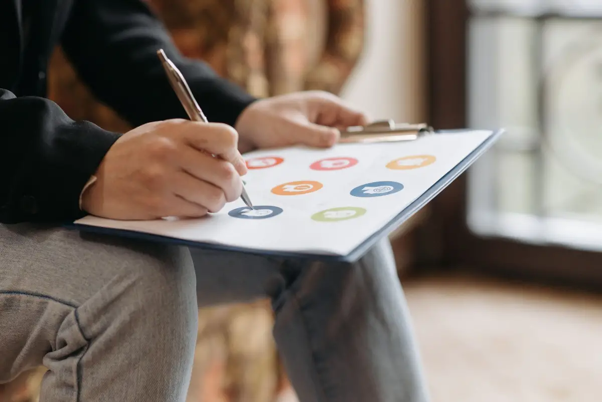 Apa Itu AI Evaluator? Pengertian, Tugas, dan Contohnya 3 apa itu ai evaluator